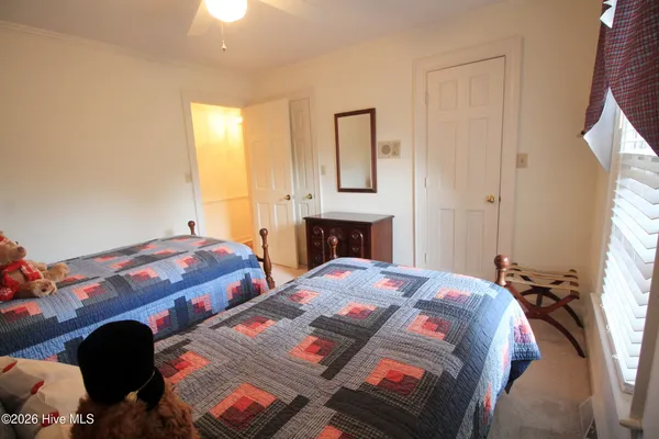 $320,000 | 202 Haven Way South, Washington, NC 27889