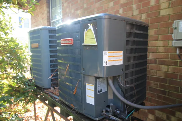 $320,000 | 202 Haven Way South, Washington, NC 27889