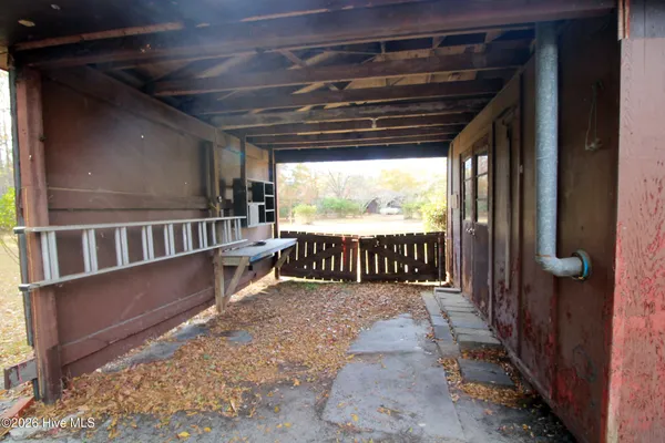 $320,000 | 202 Haven Way South, Washington, NC 27889