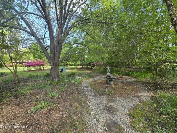 $320,000 | 202 Haven Way South, Washington, NC 27889