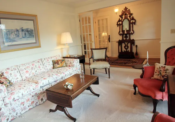 $320,000 | 202 Haven Way South, Washington, NC 27889