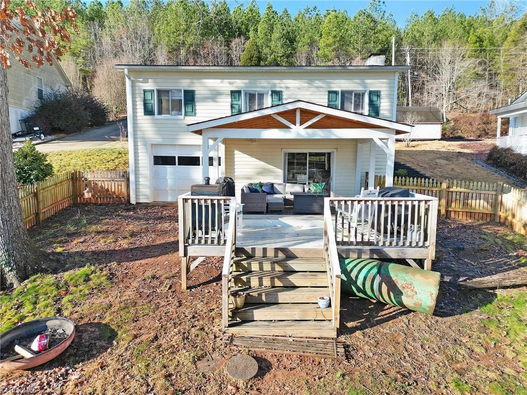 415 Riverside Drive Lexington, NC 27292 - Photo 11 of 32