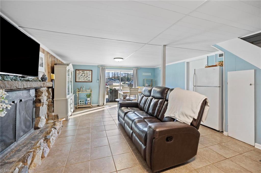 415 Riverside Drive Lexington, NC 27292 - Photo 23 of 32