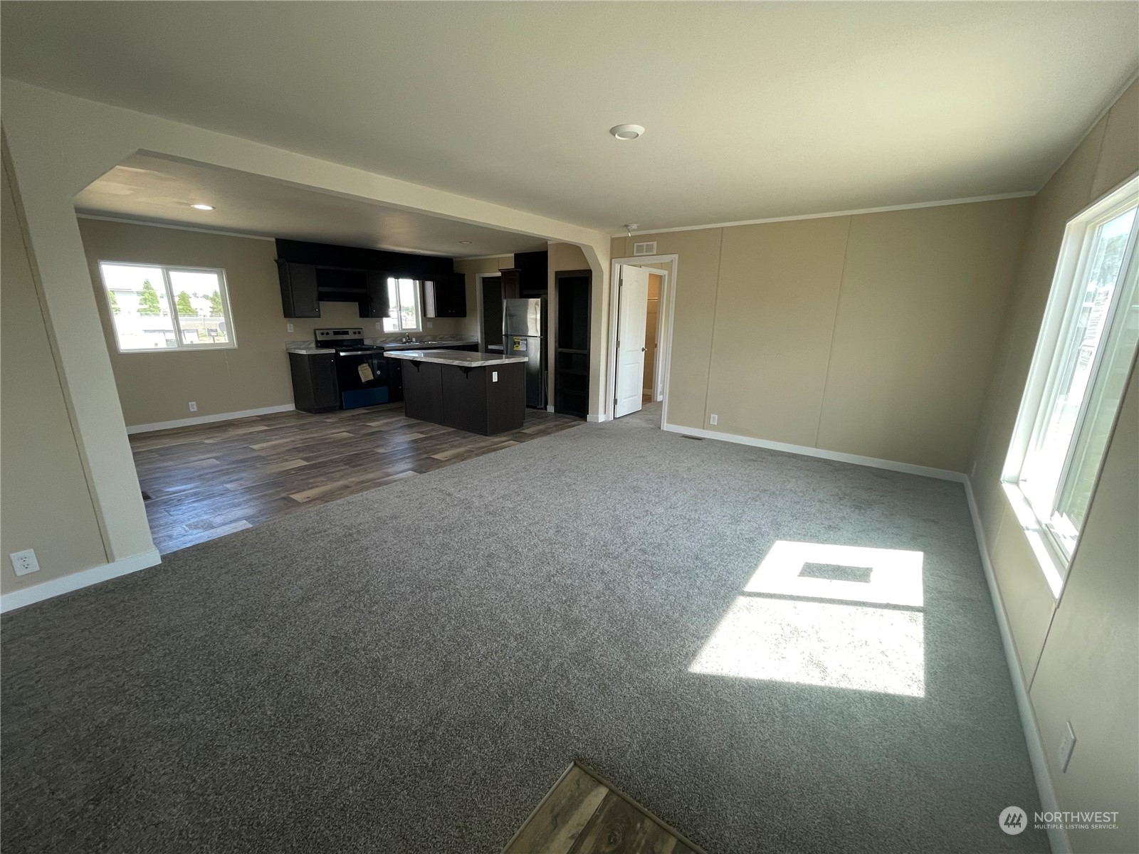 1710 Rudkin Road Yakima, WA 98901 - Photo 2 of 9