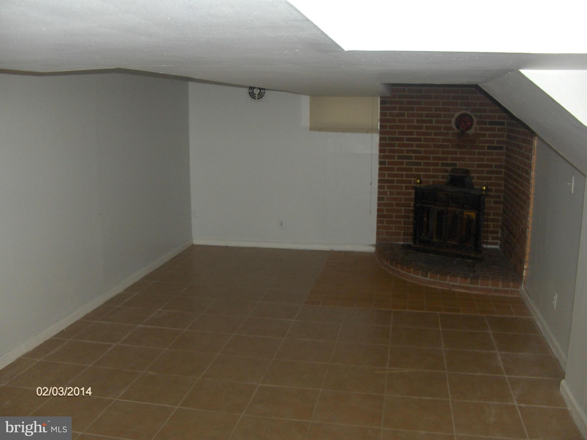 12809 Crisfield Road Silver Spring, MD 20906 - Photo 16 of 23 Interior (General)