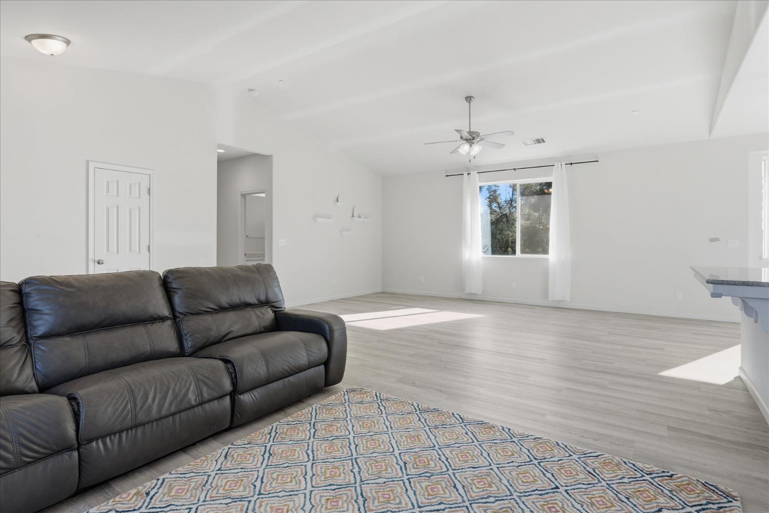 4001 Pacific Bars Road Mariposa, CA 95338 - Photo 11 of 43