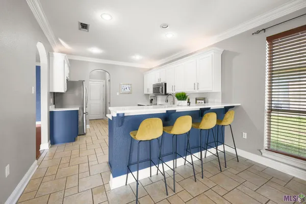 $369,900 | 12028 Hollywood Park Drive, Geismar, LA 70734