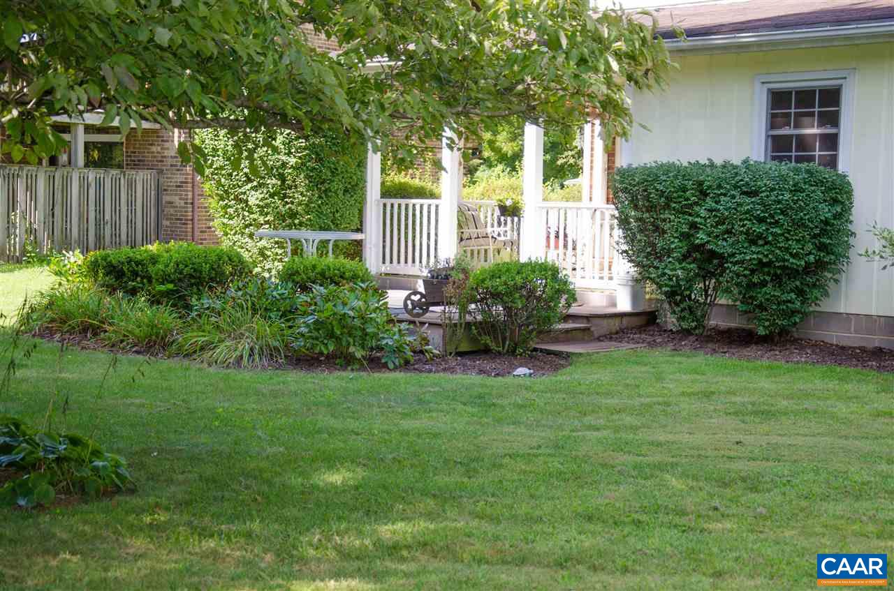 520 Shore Road Waynesboro, VA 22980 - Photo 36 of 46 Gallery Image 36