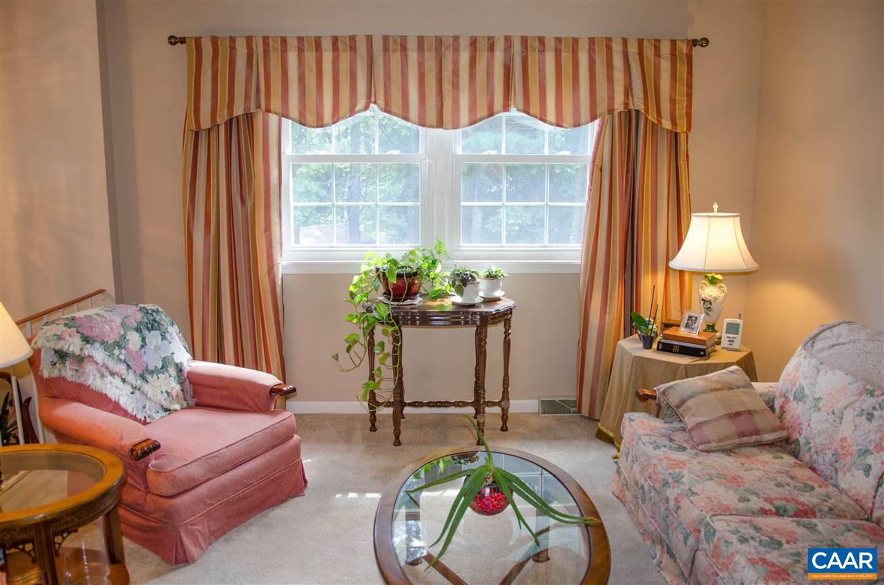 520 Shore Road Waynesboro, VA 22980 - Photo 5 of 46 Gallery Image 5