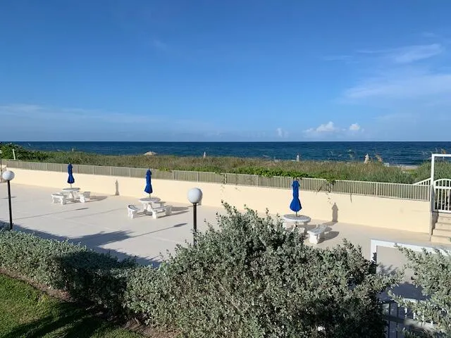 $2,300 | 2565 South Ocean Boulevard, Unit 2060, Palm Beach, FL 33480