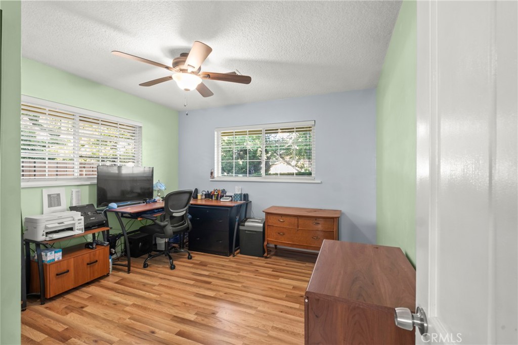 705 Elm Street Tehachapi, CA 93561 - Photo 20 of 26