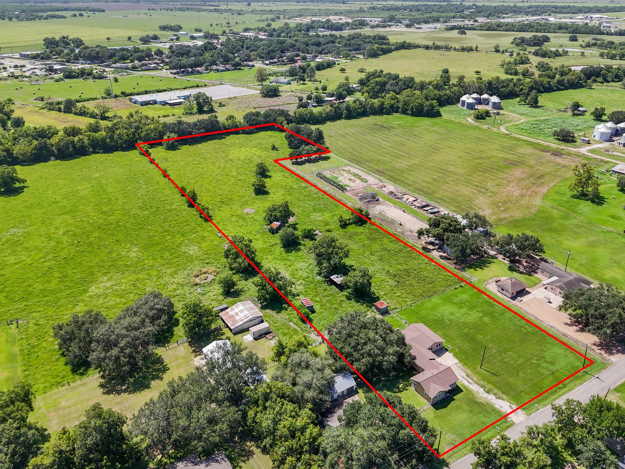 118 Cedarvale Road Bay City, TX 77414 - Photo 2 of 13