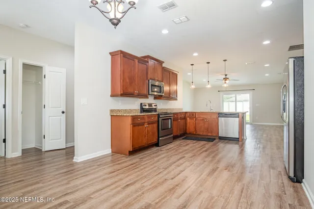 $307,500 | 329 Gillespie Avenue, Jacksonville, FL 32218