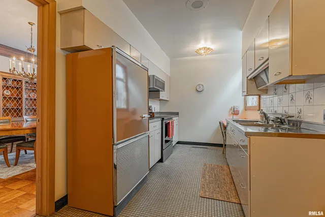 $265,000 | 314 Pulaski Street, Lincoln, IL 62656