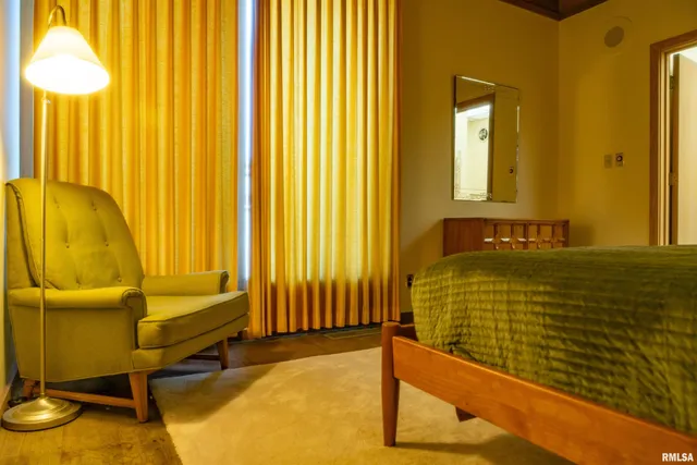 $265,000 | 314 Pulaski Street, Lincoln, IL 62656