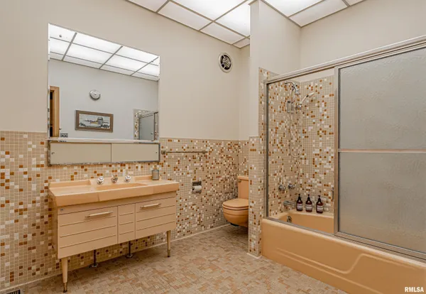 $275,000 | 314 Pulaski Street, Lincoln, IL 62656