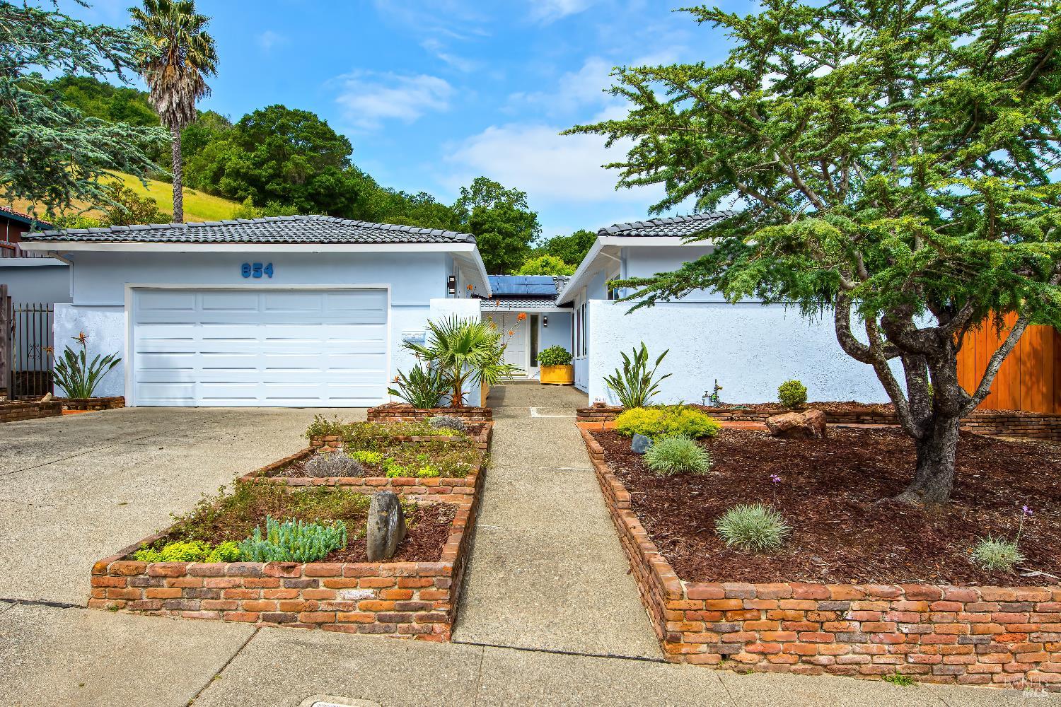 854 Butternut Drive San Rafael, CA 94903 - Photo 1 of 38