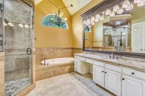 $699,900 | 2401 Kathryn Drive, Heath, TX 75032