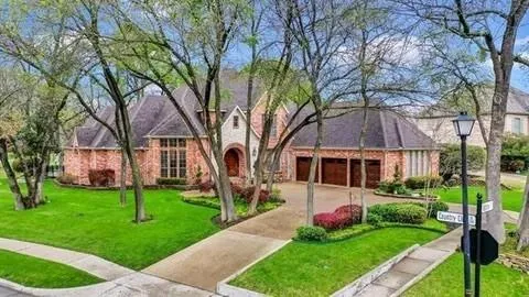 $699,900 | 2401 Kathryn Drive, Heath, TX 75032
