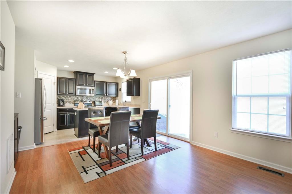 Dining Room/Kitchen