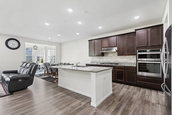 $699,000 | 12344 South Meridian Lane, Plainfield, IL 60585