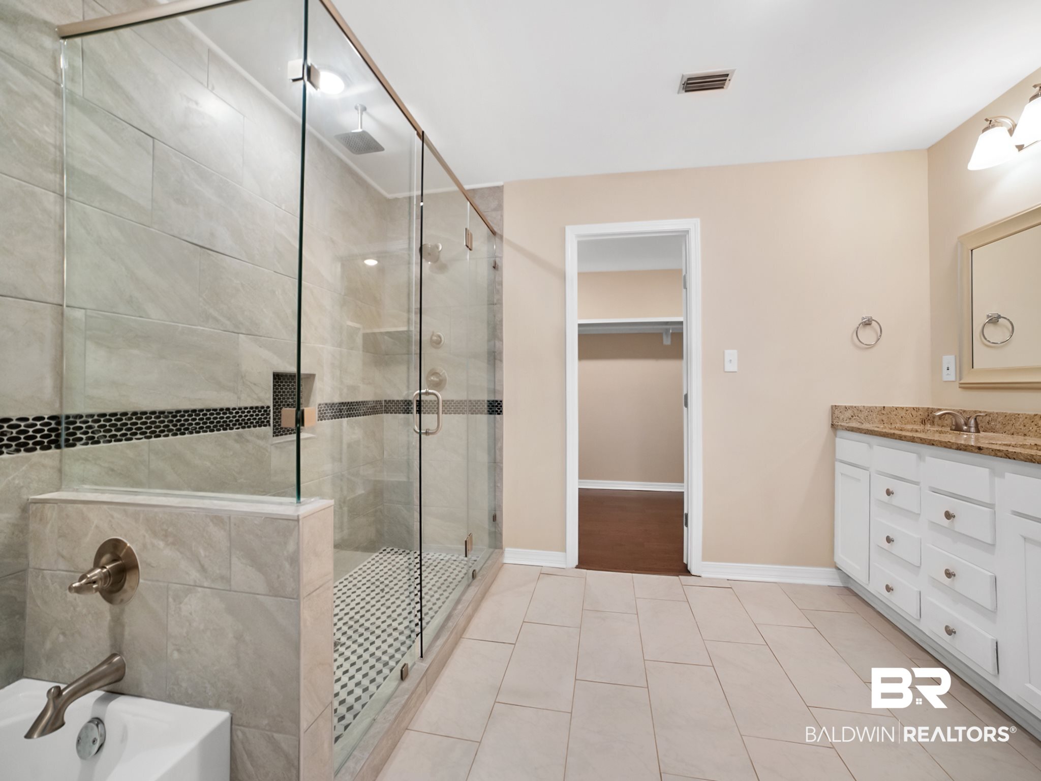 958 Watergate Court Mobile, AL 36693 - Photo 10 of 20