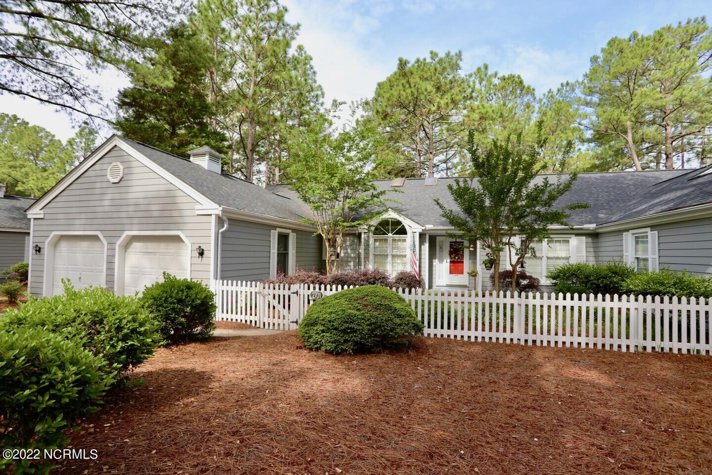 2701 Wentworth Circle Pinehurst, NC 28374 - Photo 3 of 30 16533169311565