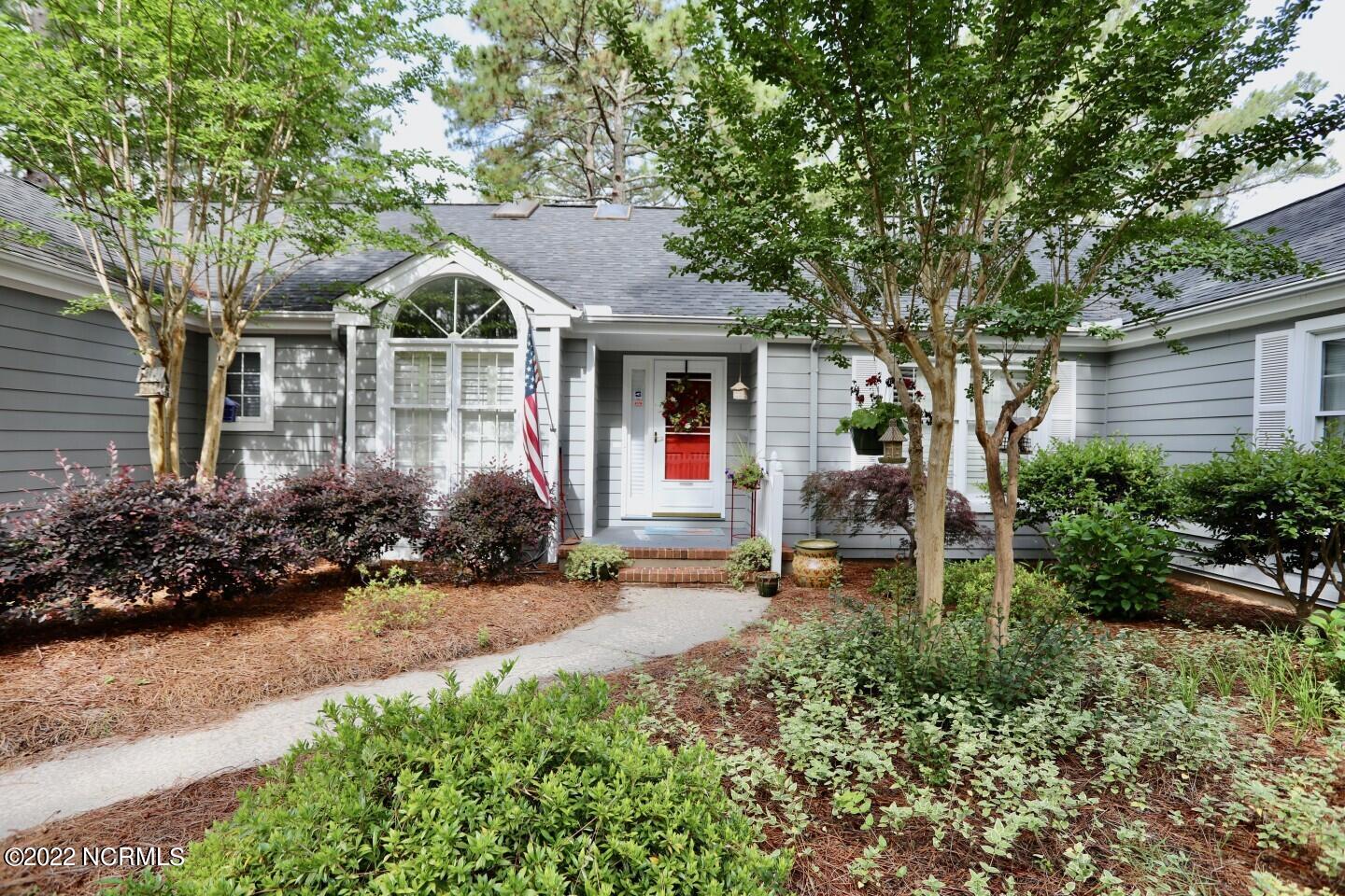 2701 Wentworth Circle Pinehurst, NC 28374 - Photo 6 of 30 16533169468367