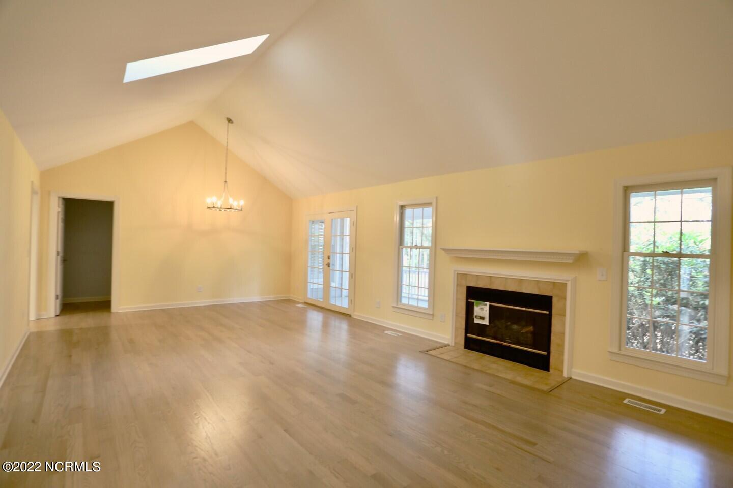 2701 Wentworth Circle Pinehurst, NC 28374 - Photo 7 of 30 16543496440965