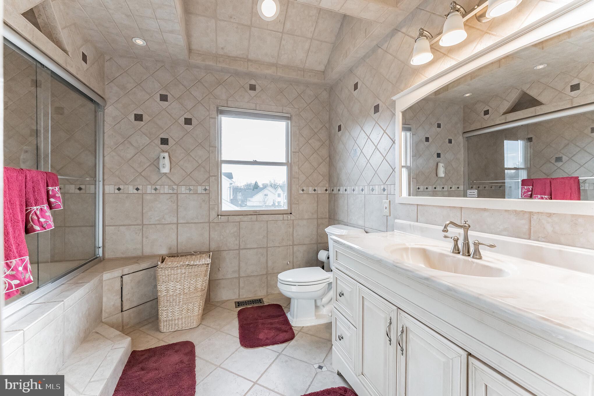 2037 Carmel Drive Jamison, PA 18929 - Photo 22 of 42 2nd floor full bath w whirlpool tub/custom tile