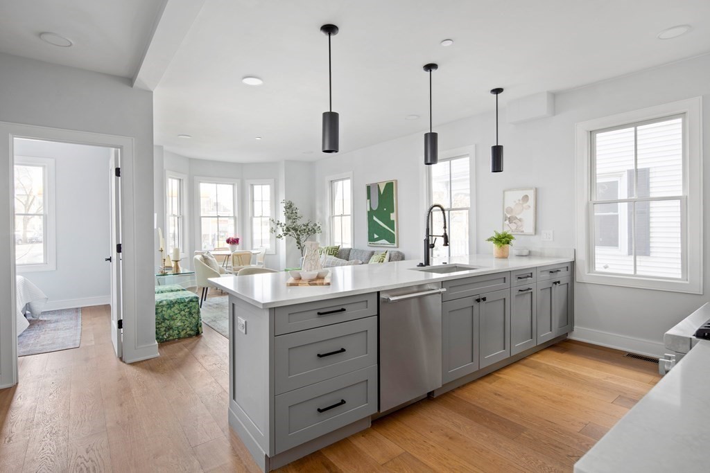 290 Prospect Street, Unit 2 Cambridge, MA 02139 - Photo 2 of 9