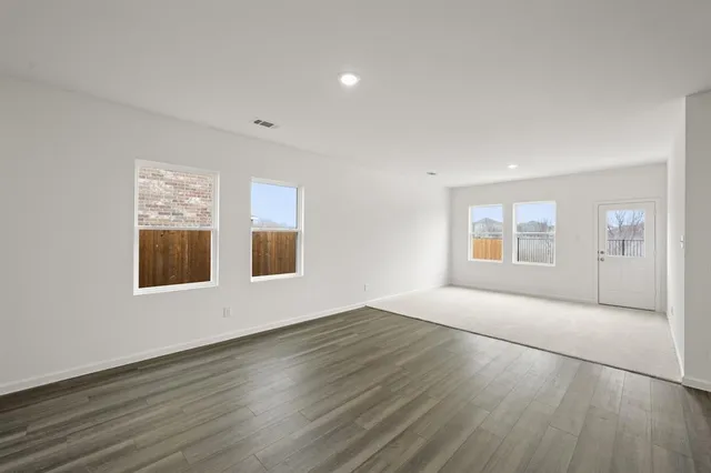 $299,990 | 8340 Sniptoe Drive, Fort Worth, TX 76179