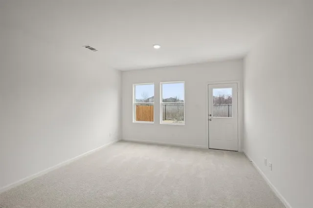 $299,990 | 8340 Sniptoe Drive, Fort Worth, TX 76179