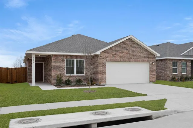 $299,990 | 8340 Sniptoe Drive, Fort Worth, TX 76179