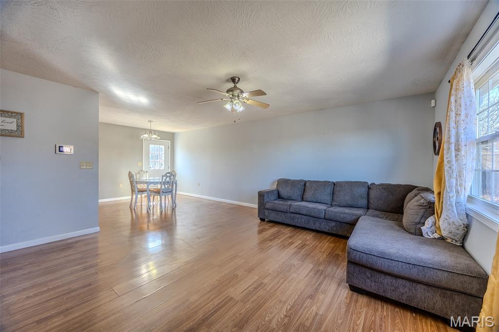 15316 Talent Lane St. Robert, MO 65584 - Photo 2 of 63