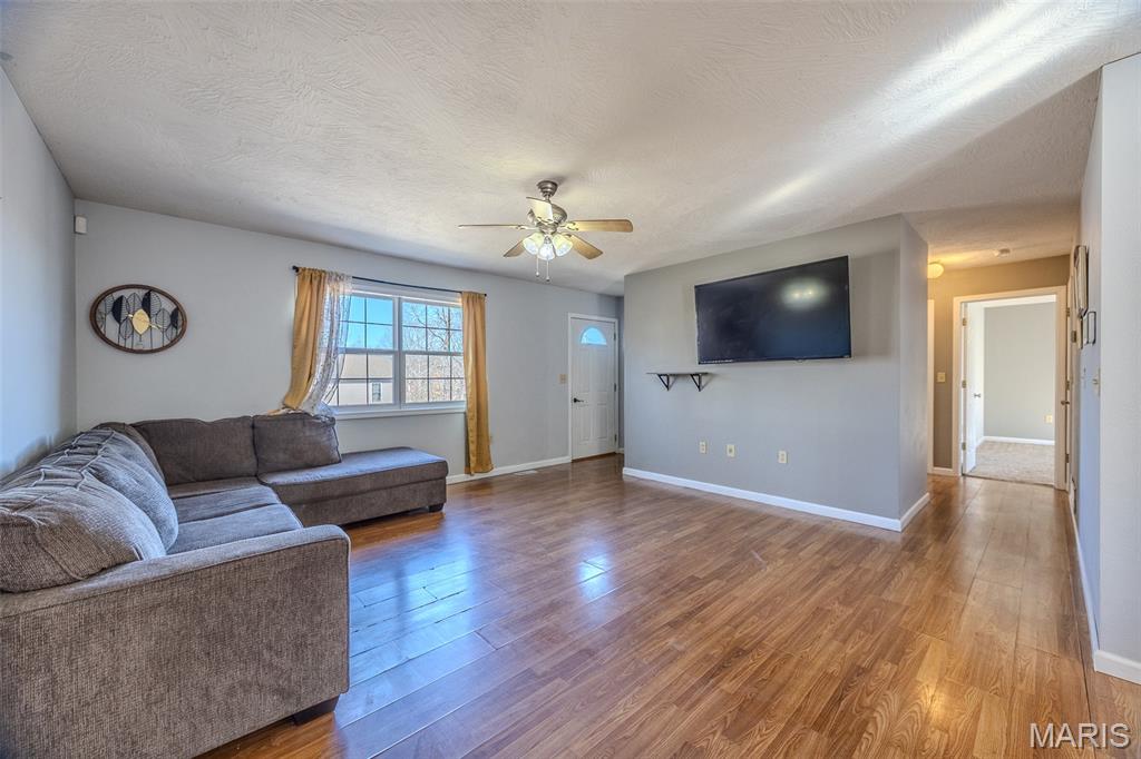 15316 Talent Lane St. Robert, MO 65584 - Photo 5 of 63