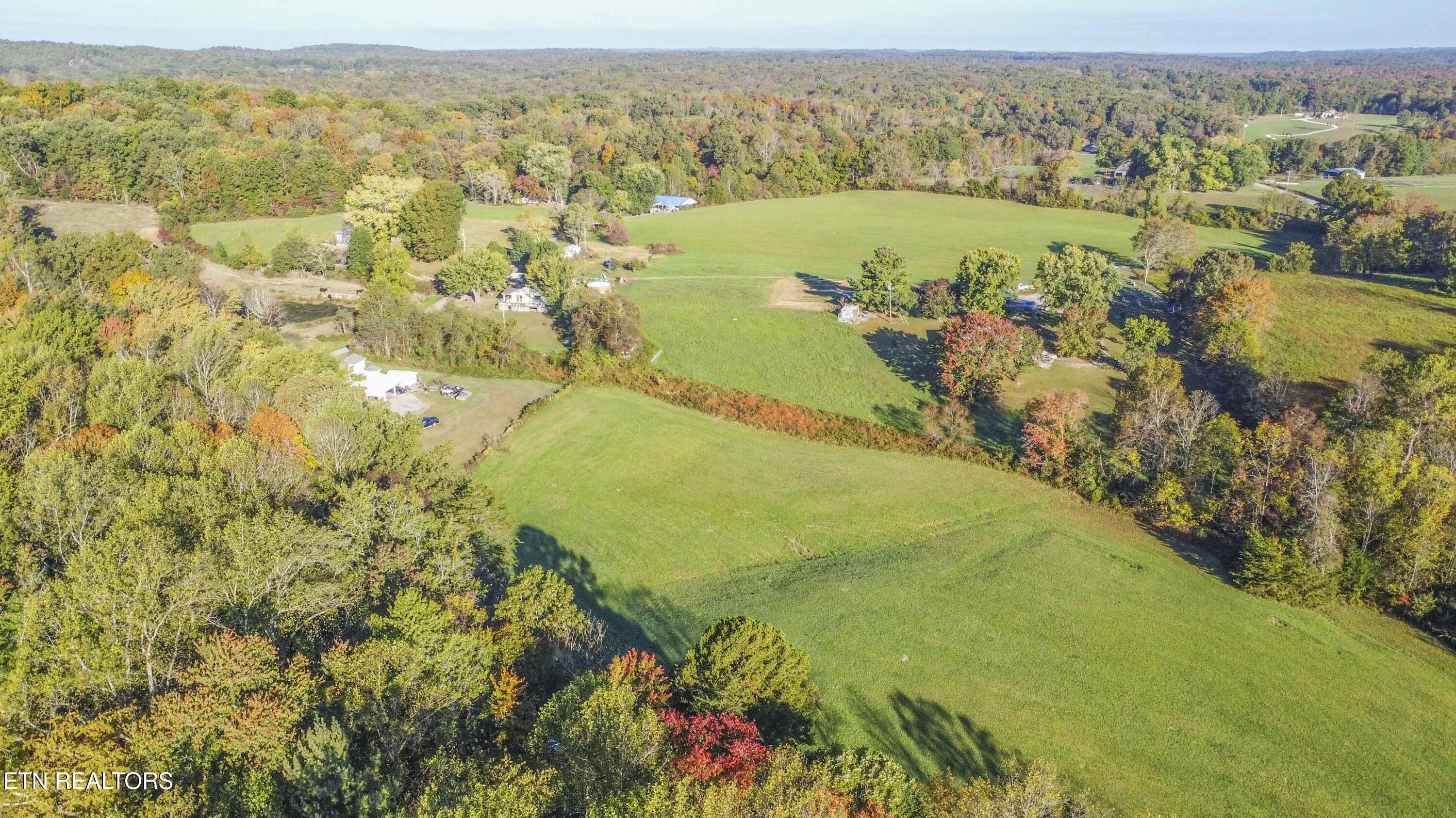 340 Cross Road Winfield, TN 37892 - Photo 4 of 14 Aerial