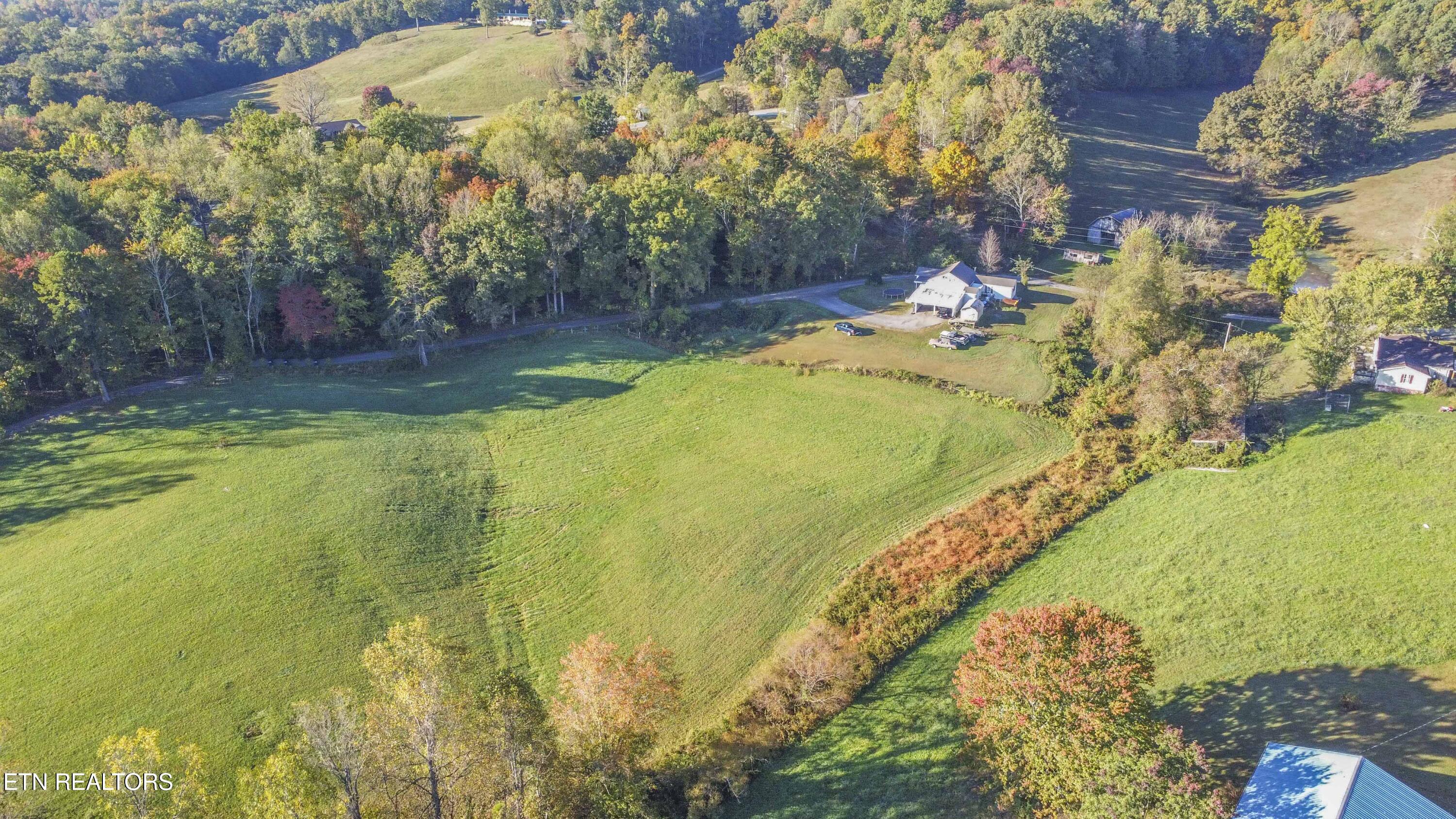 340 Cross Road Winfield, TN 37892 - Photo 5 of 14 Aerial