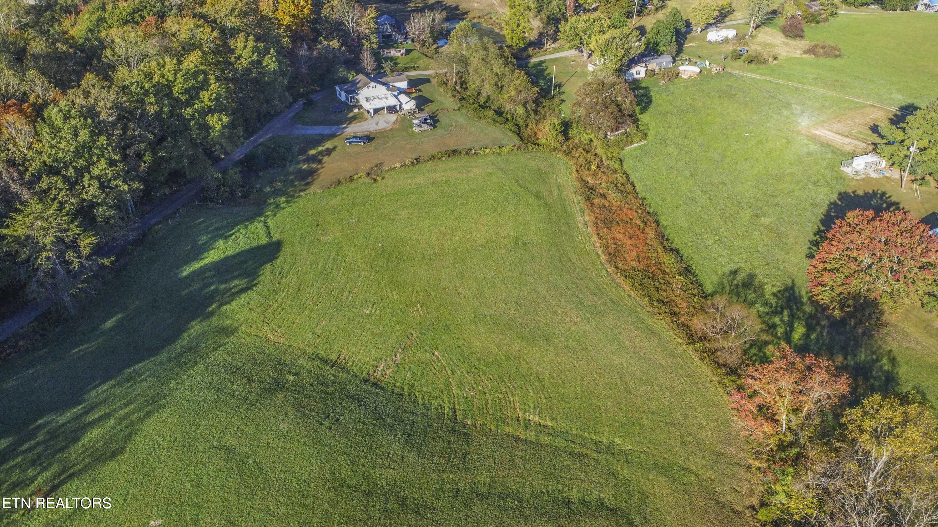 340 Cross Road Winfield, TN 37892 - Photo 7 of 14 Aerial