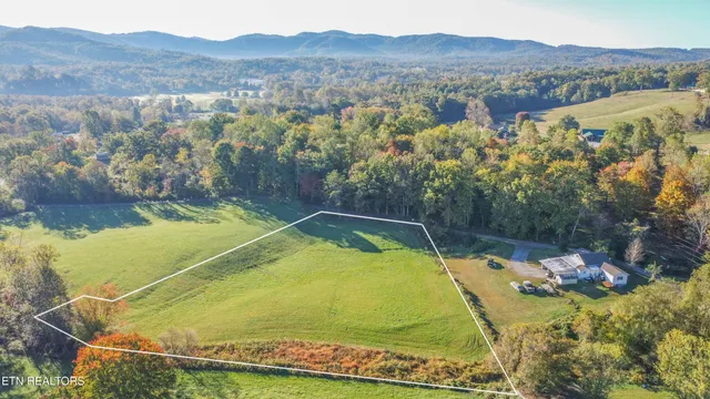 $40,825 | 340 Cross Road, Winfield, TN 37892