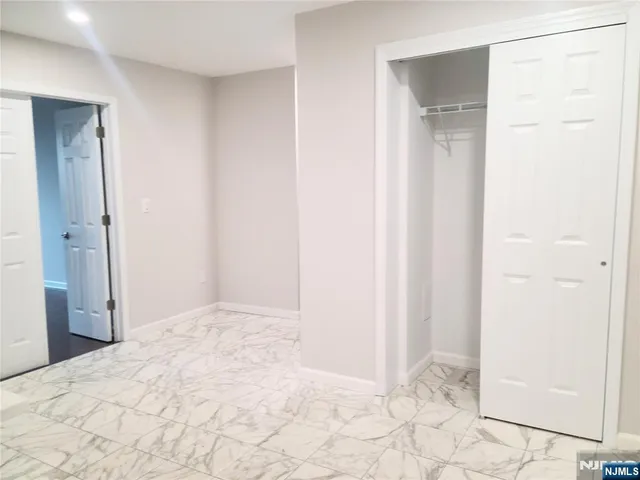 $2,550 | 1590 Anderson Avenue, Unit 22F, Fort Lee, NJ 07024