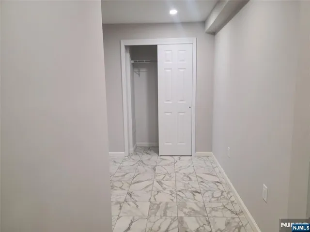 $2,550 | 1590 Anderson Avenue, Unit 22F, Fort Lee, NJ 07024