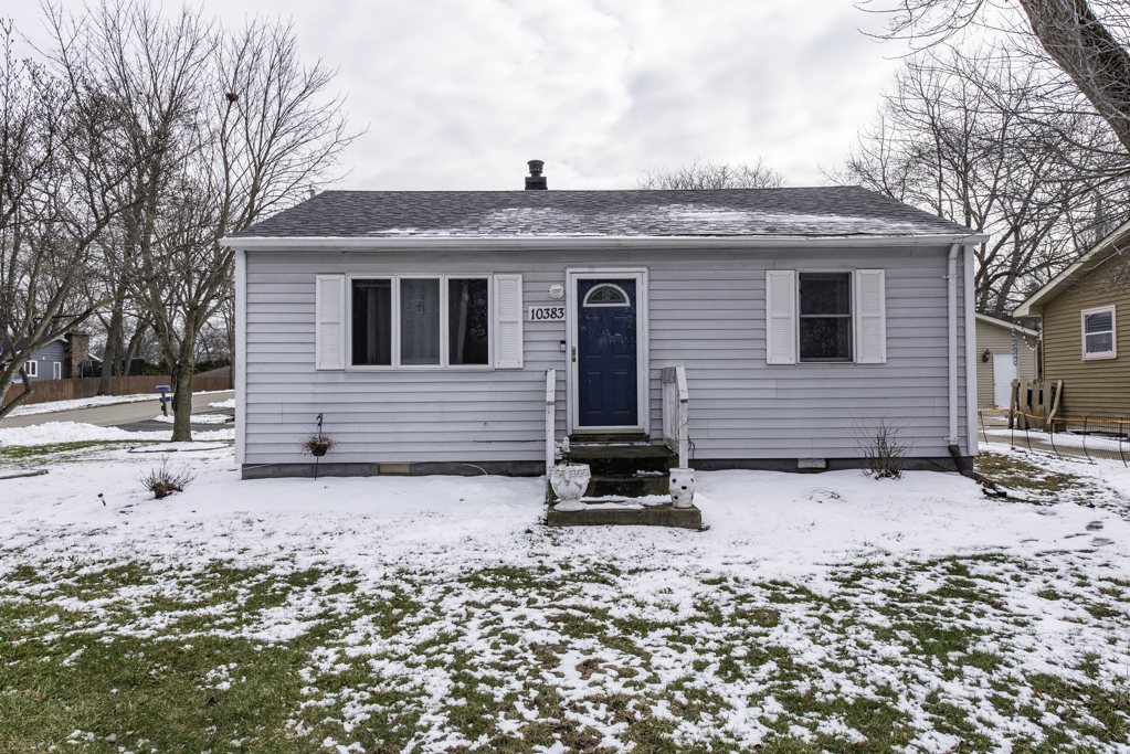 10383 West Yorkhouse Road Beach Park, IL 60087 - Photo 1 of 19