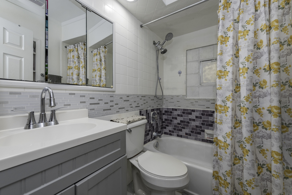 10383 West Yorkhouse Road Beach Park, IL 60087 - Photo 15 of 19