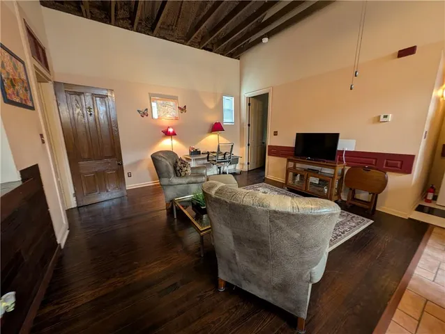 $1,375 | 4209 Magnolia Street, New Orleans, LA 70115