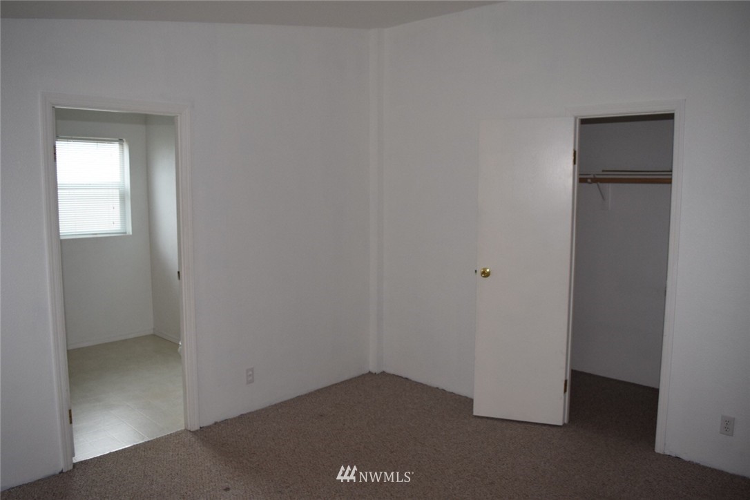141-18 Wilson Road Winlock, WA 98596 - Photo 15 of 20