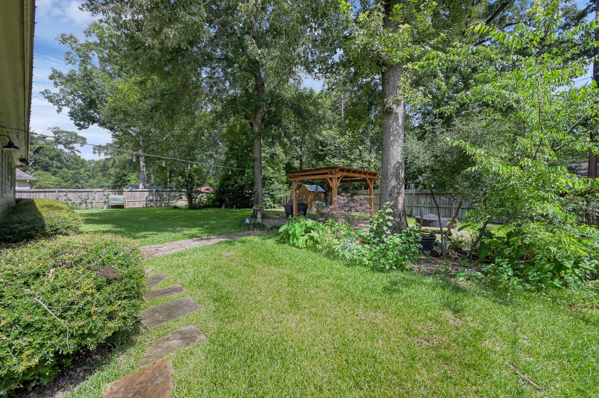1615 Melissa Drive Spring, TX 77386 - Photo 31 of 40 Huge fenced backyard