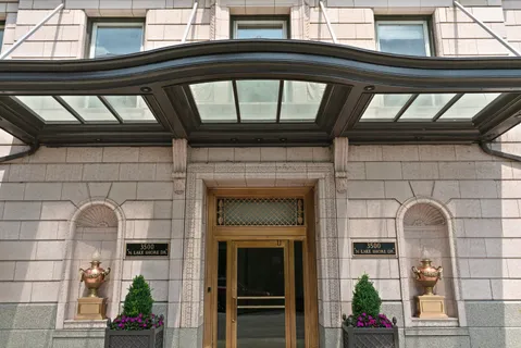$1,000,000 | 3500 North Lake Shore Drive, Unit 3C, Chicago, IL 60657