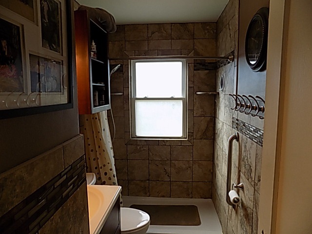 1049 North 2nd Street Decatur, IN 46733 - Photo 16 of 29