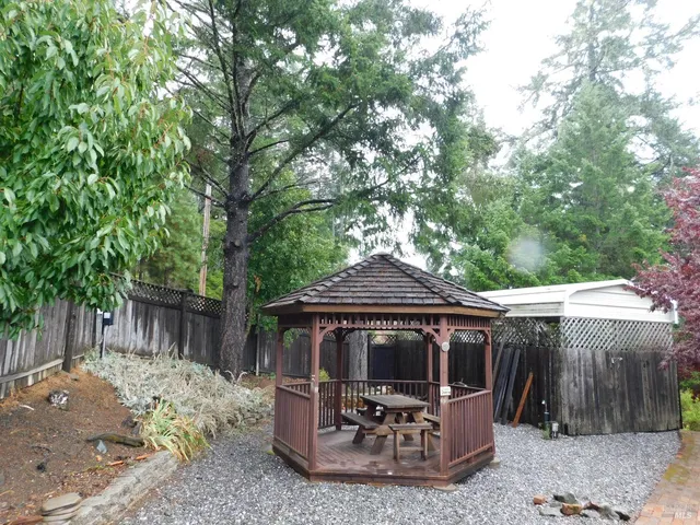 a view of outdoor space yard and patio